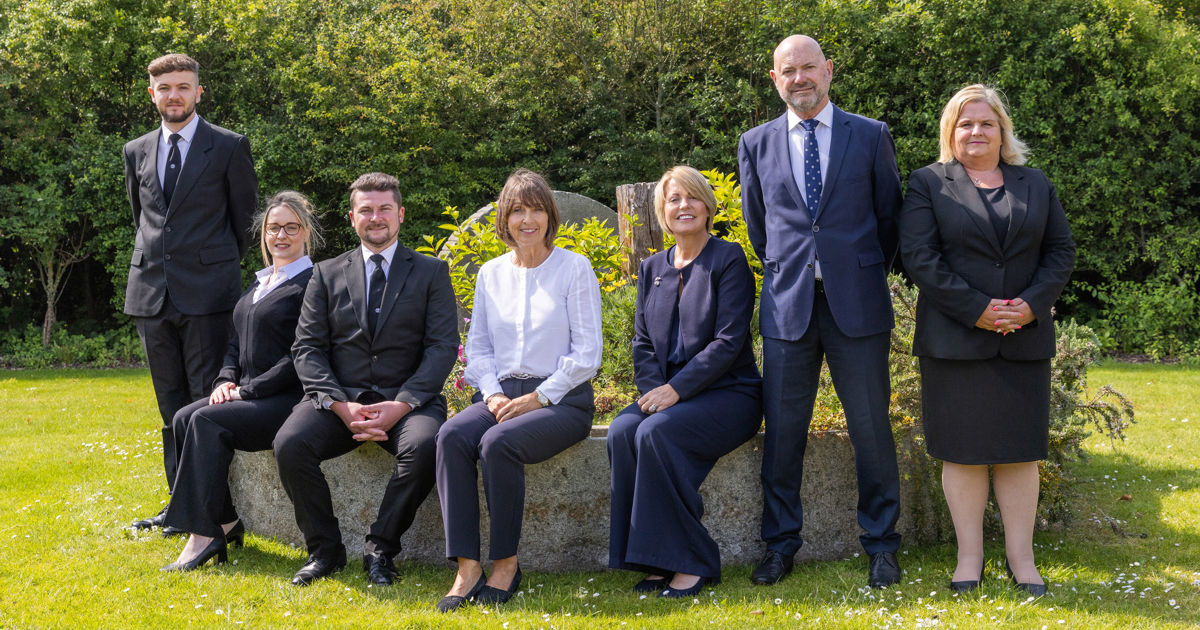 Beckfords Group Shot Web 003